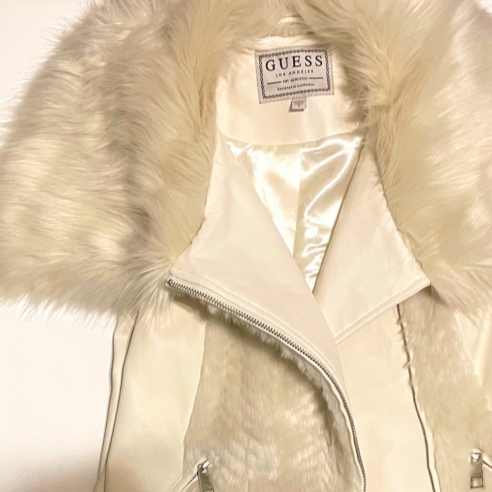 Brand New- White Guess Faux Fur Collar Vest